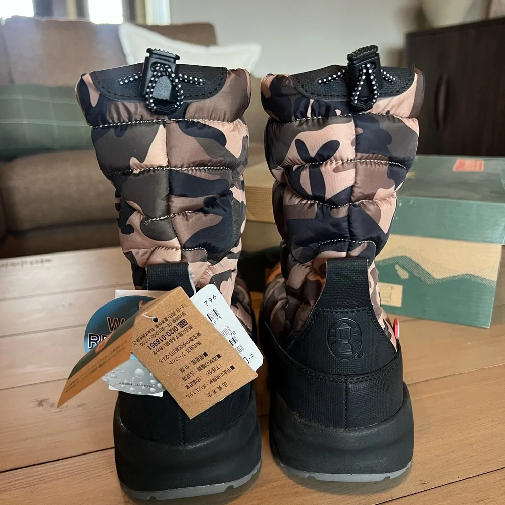 Camo Coleman Snow Boots NWT
